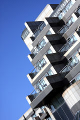 DeVere Hotel Southampton,balconies