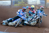 Szczepaniak and Holder lead into turn 1