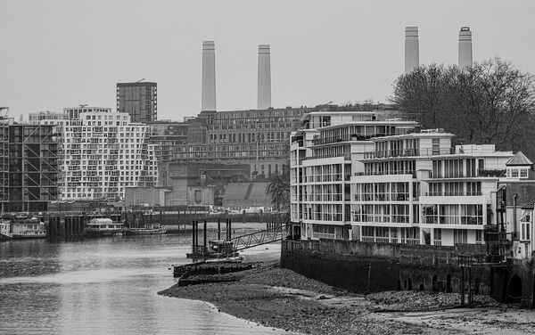 Print1 Mono 1st - Just a glimse of Battersea Power Station
