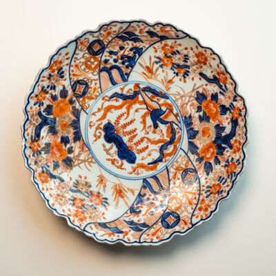 A late Victoriam Imari porcelain dish.