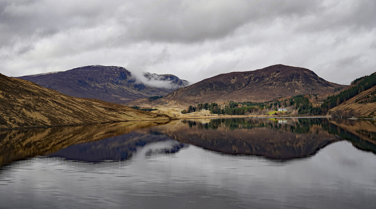 LOCH BENACHARIN, SCARDROY