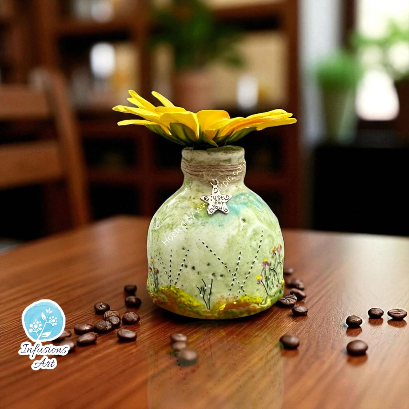 'Lil' Dumplin - Bud Vase