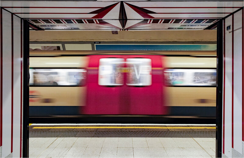 BROKEN SYMMETRY LEICESTER SQUARE