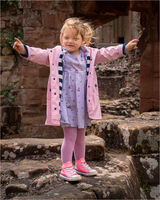 QUEEN OF THE CASTLE