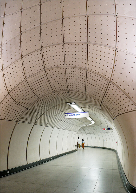 TO THE ELIZABETH LINE