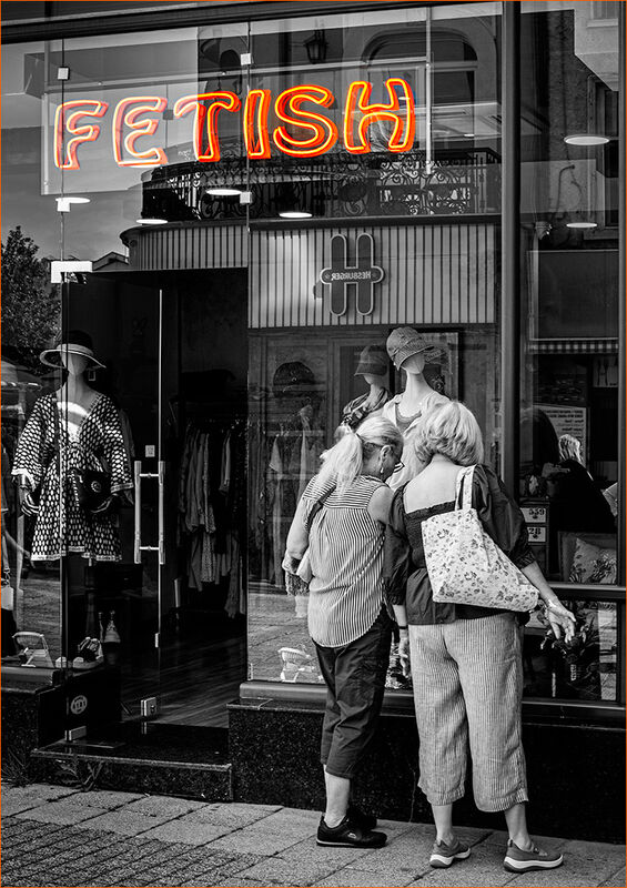 WINDOW SHOPPING