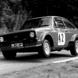 HILL CLIMB - Fintray 08 August, 1982, David Gillanders (Ford Escort RS1800) Two-wheeling exiting Combine Corner