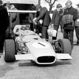 RACE - Ingliston, 07 April, 1968, Willie Forbes' Lola T142