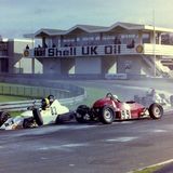 RACE - Ingliston, Unknown date, unknown month, 1982 Formula Fords entering Arena (Although Geordie Taylor) took a rather unusual line (2)