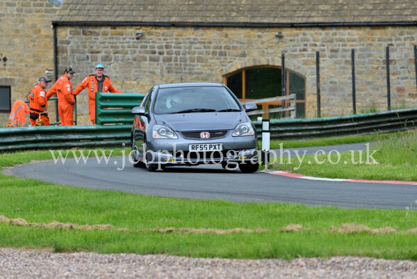 Honda Civic Type R driven by Shane Jowett