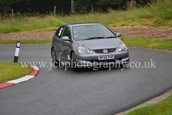 Honda Civic Type R driven by Shane Jowett