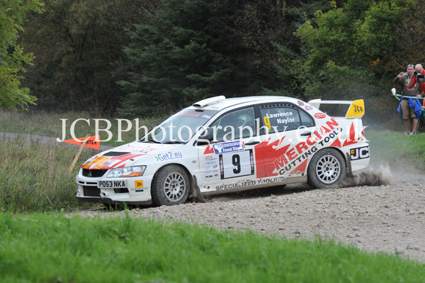 Mitsubishi Evo 9 driven by Pat Naylor and co-driver Ian Lawrence