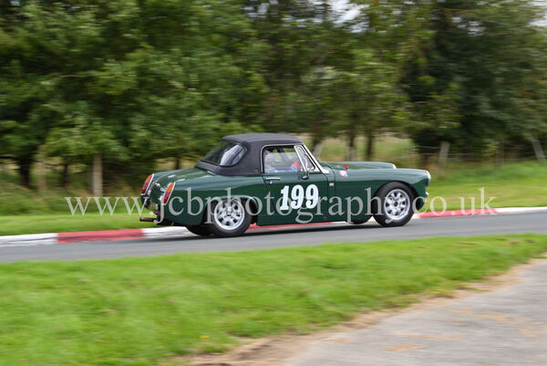MG Midget driven by Thomas Robinson