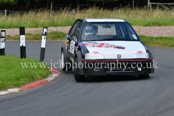 Peugeot 106 driven by Gavin Neate