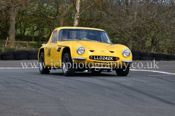 TVR Vixen driven by Michael Brown