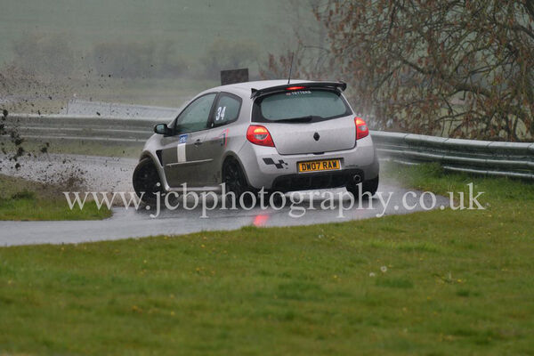 Renault Clio RS 197 driven by Mick Tetlow
