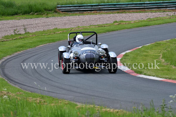 Kougar Jaguar driven by Geoff Mansfield
