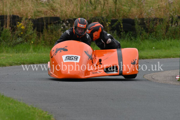 Honda F2 ridden by Simon Foster and Jayne Foster