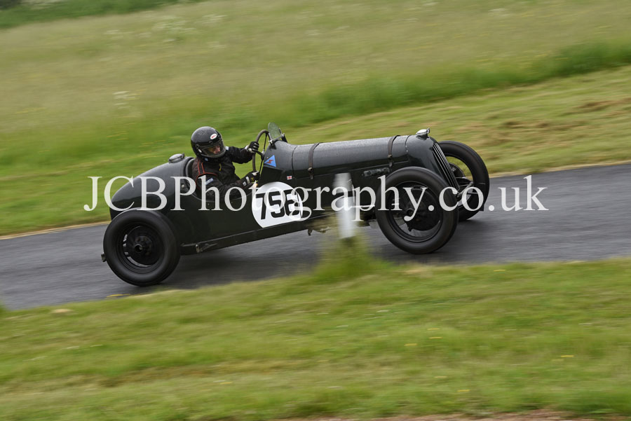 Gillow Special driven by Michael Fountain