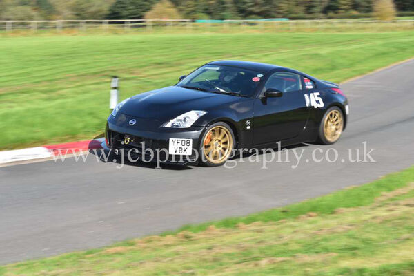 Nissan 350Z driven by Glen Shaw