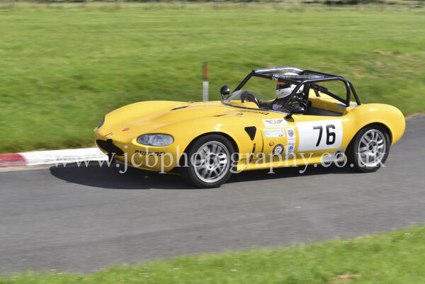 Ginetta G20 driven by Robert Pallett