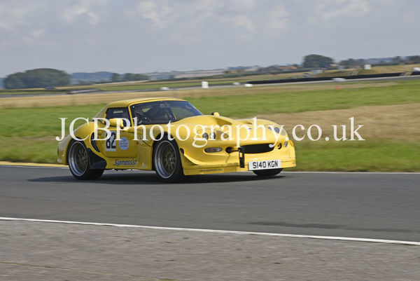 Marcos Mantis driven by Phil Jones