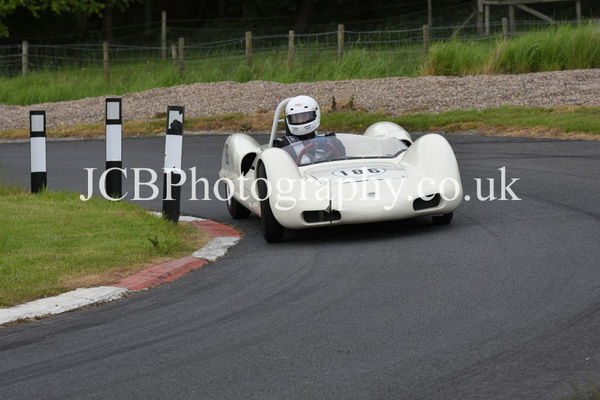 Elva MK6 driven by Leon Bachelier