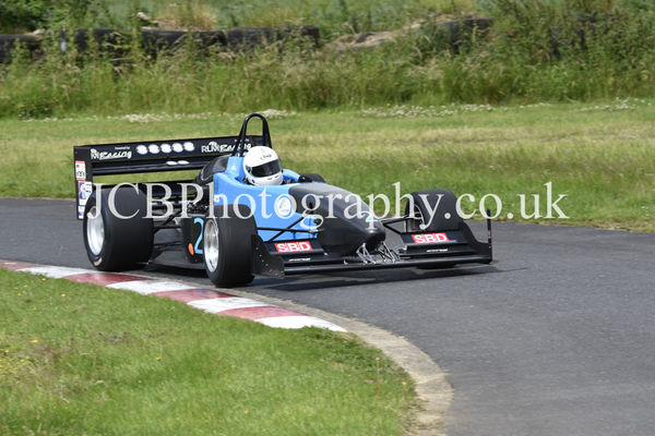 OMS 28 driven by Trevor Willis