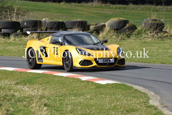 Lotus Exige 430 Cup driven by Tom Whittaker