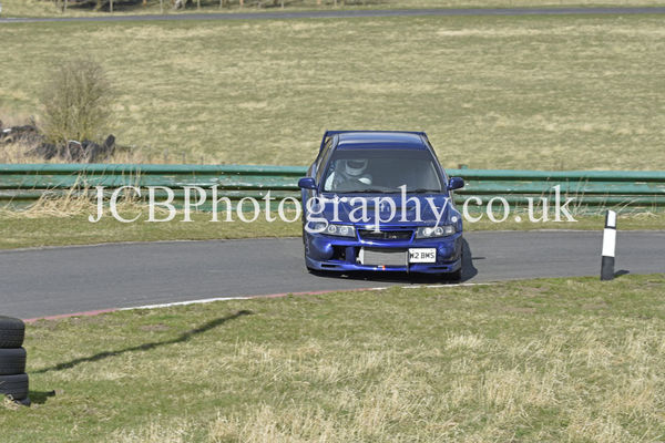 Mitsubishi Evo 6 driven by Peter Day