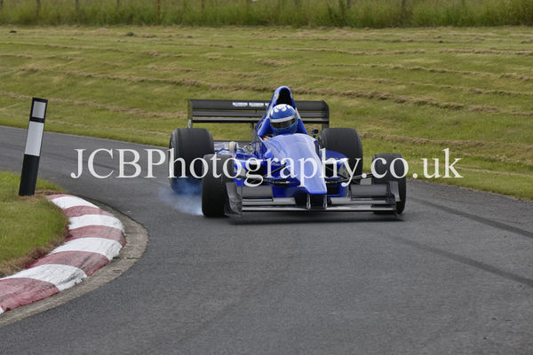 Pilbeam MP97 driven by Oliver Tomlin