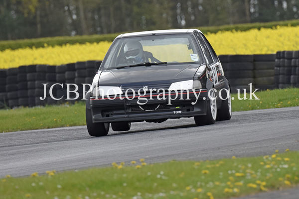 Peugeot 106 driven by Gavin Neate