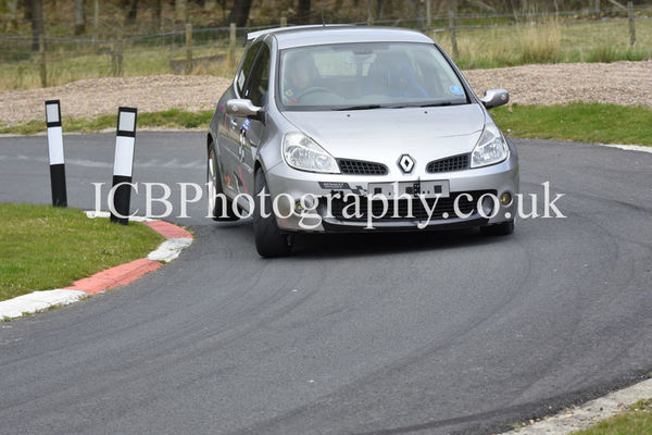 Renault Clio 197 driven by Bradley Shelton