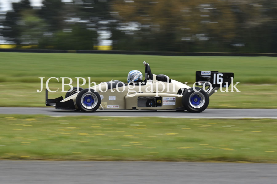 OMS 2000M driven by Simon Boulter