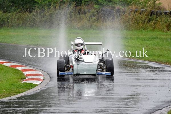 Mallock U2 driven by Chris Woodgate