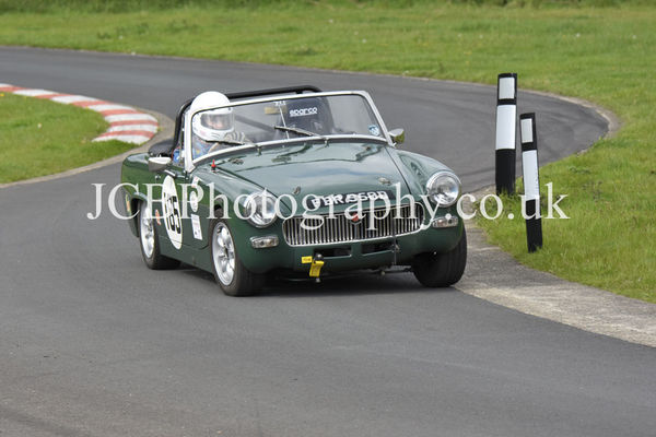 MG Midget driven by Thomas Robinson