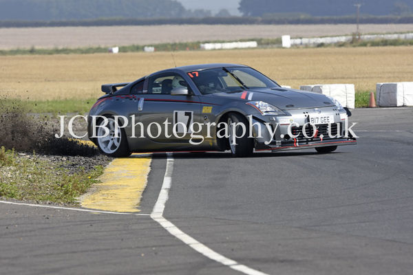 Nissan 350Z driven by Gordon Peters