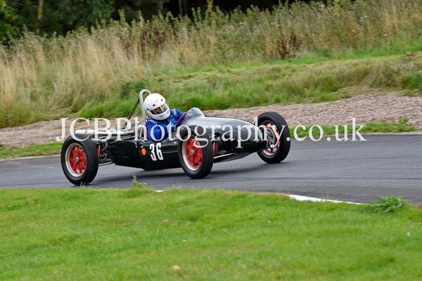 Cooper Mk9 driven by Victor Deane