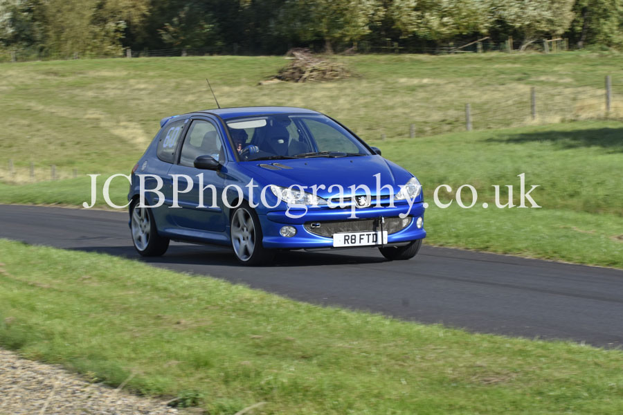 Peugeot 206 GTi driven by Richard Stephens
