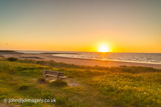 A seat with a view (Leostowe bay)