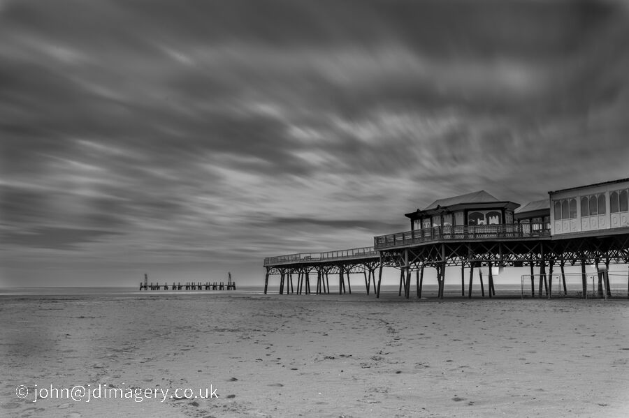 Lytham Pier (mono)