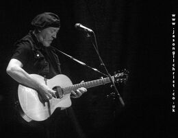 Richard Thompson - live at the Queen's Hall 2023