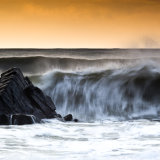 Crashing waves