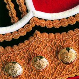 H.C. Buttons & Braid. Colin Davidson. Judge: Linda Golightly.