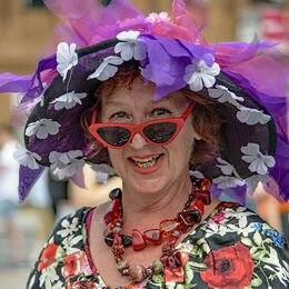 1st. Flower Power. Ray Bell. Judge: George Richardson.