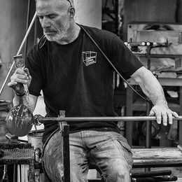 2nd. Glass Blower. George Richardson. Judge:Ray Bell