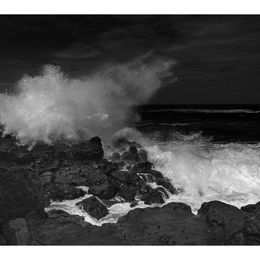 H.C. Wave crash. Roberto Aguilar. Judge: Patrick Sheard.