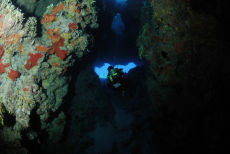 Swim-through from fore-reef, Maria La Gorda