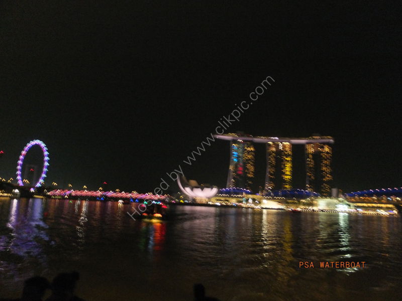 Singapore Flyer, Art Science Museum & Marina Bay Sands Hotel at Night