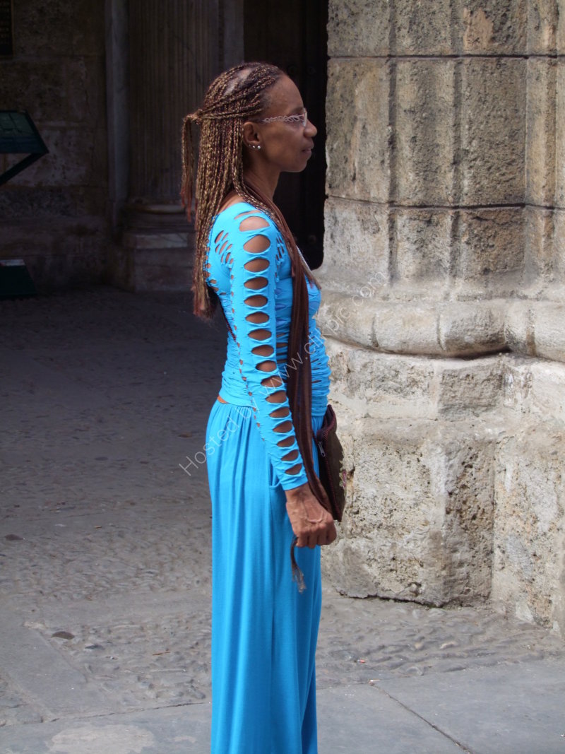 Cuban Woman, Plaza Armas, Havana